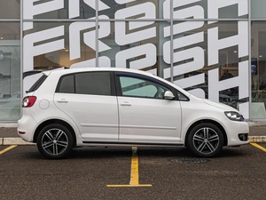 Хетчбэк Volkswagen Golf Plus 2012 года, 930000 рублей, Краснодар