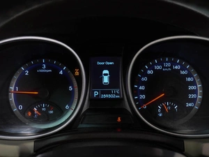 Внедорожник Hyundai Santa Fe 2015 года, 1799000 рублей, Воронеж