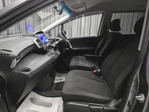 Минивэн Honda Freed 2011 года, 920000 рублей, Красноярск