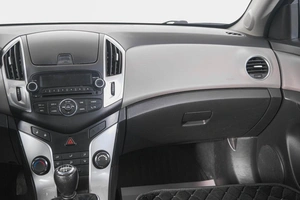 Седан Chevrolet Cruze 2013 года, 599000 рублей, Кемерово