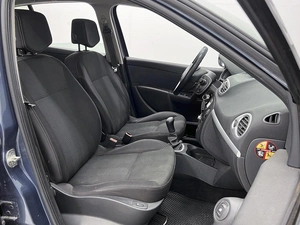 Хетчбэк Renault Clio 2010 года, 528000 рублей, Ростов-на-Дону