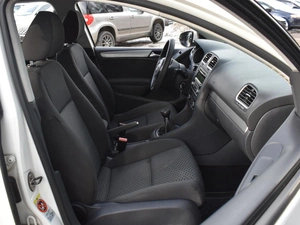 Хетчбэк Volkswagen Golf 2012 года, 925000 рублей, Краснодар