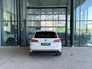Внедорожник Volkswagen Touareg 2020 года, 5770000 рублей, Уфа