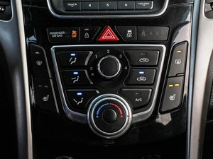 Хетчбэк Hyundai i30 2012 года, 859000 рублей, Кирилловка