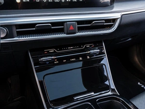 Седан Kia K5 2026 года, 4090000 рублей, Краснодар