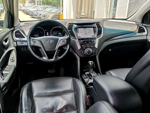 Внедорожник Hyundai Santa Fe 2015 года, 2248000 рублей, Краснодар