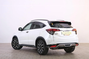 Внедорожник Honda Vezel 2019 года, 2599000 рублей, Омск