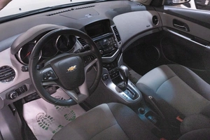 Седан Chevrolet Cruze 2010 года, 969000 рублей, Томск