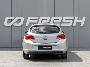 Хетчбэк Opel Astra 2013 года, 790000 рублей, Краснодар