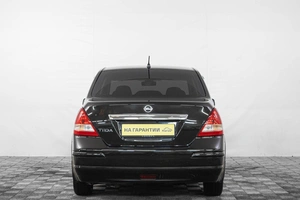 Седан Nissan Tiida 2010 года, 689000 рублей, Кемерово