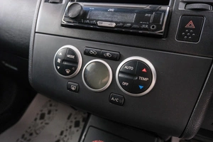 Седан Nissan Tiida 2005 года, 449000 рублей, Красноярск