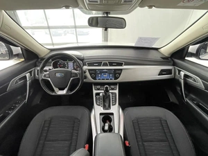 Внедорожник Geely Atlas 2018 года, 1430000 рублей, Смоленск