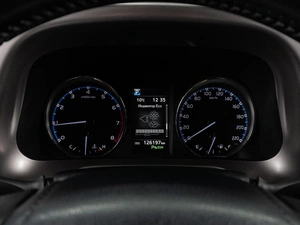 Внедорожник Toyota RAV4 2018 года, 2679000 рублей, Тюмень