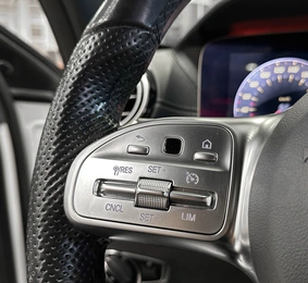 Седан Mercedes-benz E-класс 2018 года, 3167000 рублей, Красноярск