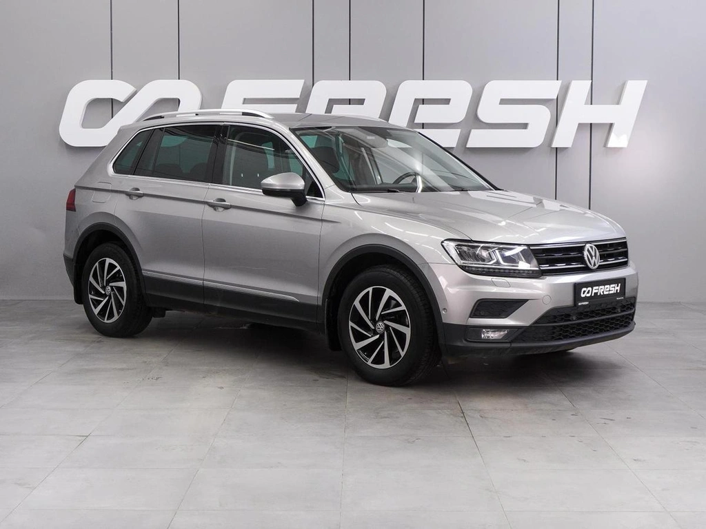 Внедорожник Volkswagen Tiguan 2018 года, 2269000 рублей, Воронеж