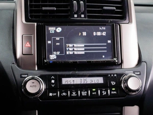 Внедорожник Toyota Land Cruiser Prado 2011 года, 2700000 рублей, Тюмень