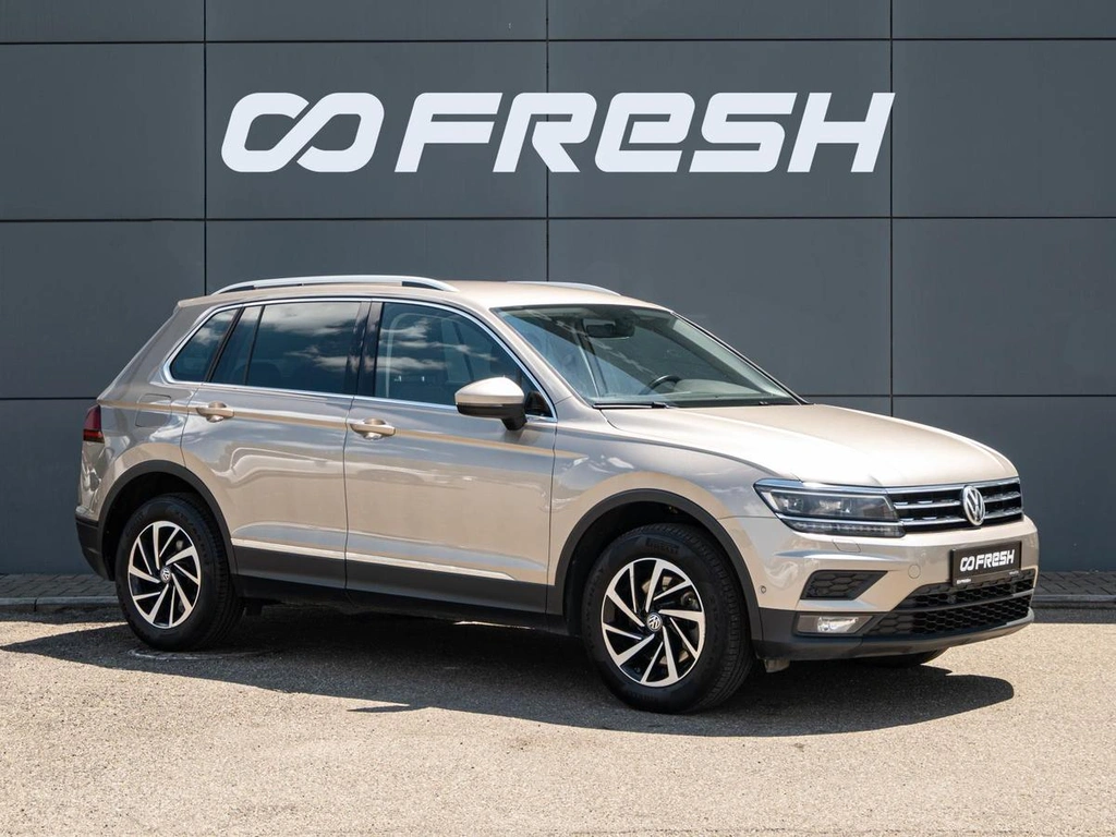 Внедорожник Volkswagen Tiguan 2018 года, 2180000 рублей, Краснодар
