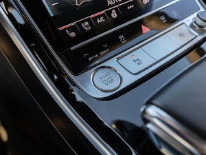 Седан Audi A8 2019 года, 5850000 рублей, Краснодар