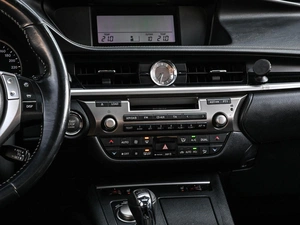 Седан Lexus ES 2013 года, 2099000 рублей, Кирилловка