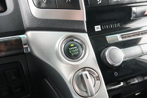 Внедорожник Toyota Land Cruiser 2013 года, 4699000 рублей, Красноярск