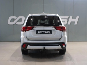 Внедорожник Mitsubishi Outlander 2021 года, 2199000 рублей, Петрозаводск