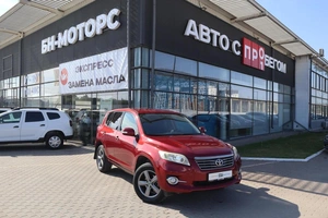Внедорожник Toyota RAV4 2010 года, 1300000 рублей, Мирное