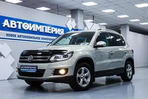 Внедорожник Volkswagen Tiguan 2013 года, 1398000 рублей, Солонцы
