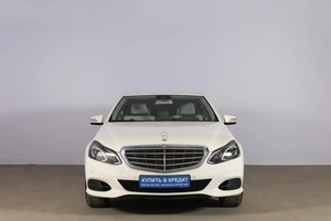 Седан Mercedes-benz E-класс 2014 года, 2149000 рублей, Новосибирск