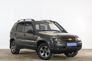 Внедорожник Chevrolet Niva 2019 года, 959000 рублей, Тюмень