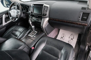 Внедорожник Toyota Land Cruiser 2012 года, 3799000 рублей, Красноярск
