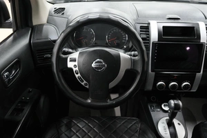 Внедорожник Nissan X-Trail 2011 года, 1389000 рублей, Омск