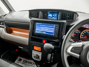 Минивэн Toyota Roomy 2020 года, 1000000 рублей, Красноярск