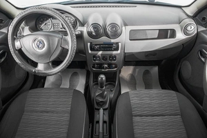 Хетчбэк Renault Sandero 2010 года, 579000 рублей, Барнаул
