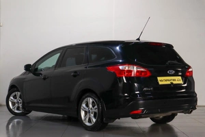 Хетчбэк Ford Focus 2012 года, 819000 рублей, Челябинск