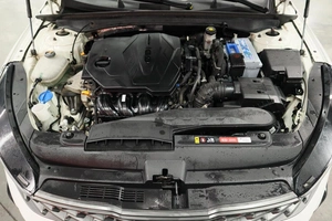 Седан Kia K5 2020 года, 2850000 рублей, Курск