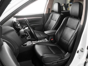 Внедорожник Mitsubishi Outlander 2013 года, 1643000 рублей, Тюмень