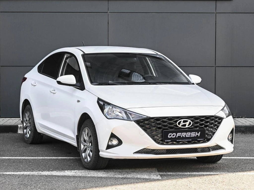 Седан Hyundai Solaris 2022 года, 1499000 рублей, Кирилловка
