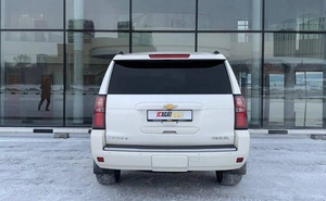Внедорожник Chevrolet Tahoe 2015 года, 3200000 рублей, Красноярск