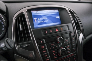 Хетчбэк Opel Astra 2011 года, 769000 рублей, Красноярск