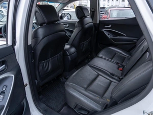 Внедорожник Hyundai Santa Fe 2017 года, 2319000 рублей, Саратов