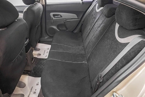 Седан Chevrolet Cruze 2010 года, 649000 рублей, Барнаул