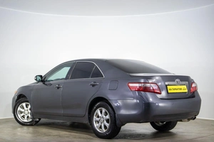 Седан Toyota Camry 2010 года, 1319000 рублей, Оренбург