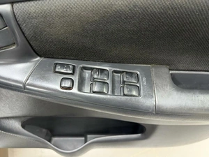 Хетчбэк Toyota Corolla Runx 2003 года, 597000 рублей, Красноярск