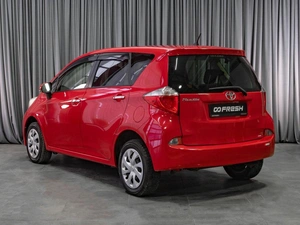 Хетчбэк Toyota Ractis 2012 года, 1105000 рублей, Тюмень