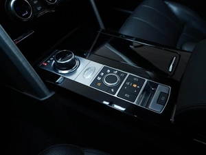 Внедорожник Land Rover Discovery 2019 года, 4768888 рублей, Москва