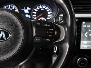 Седан Kia Rio 2017 года, 1198000 рублей, Ставрополь