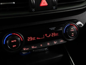 Седан Kia Cerato 2019 года, 1917444 рублей, Москва