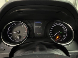 Седан Toyota Camry 2018 года, 2450000 рублей, Ярославль