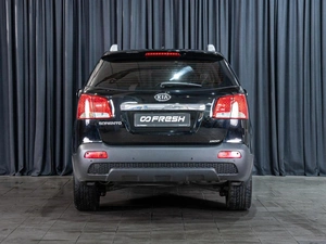 Внедорожник Kia Sorento 2011 года, 1669000 рублей, Волгоград