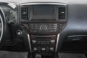 Внедорожник Nissan Pathfinder 2015 года, 2299000 рублей, Кемерово